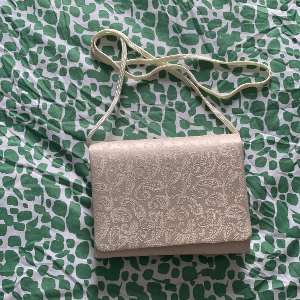 Dyeables shoulder purse